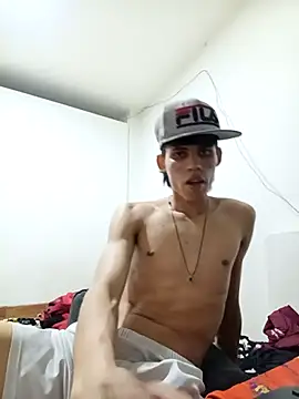 mazo18 online show from April 19, 12:33 am