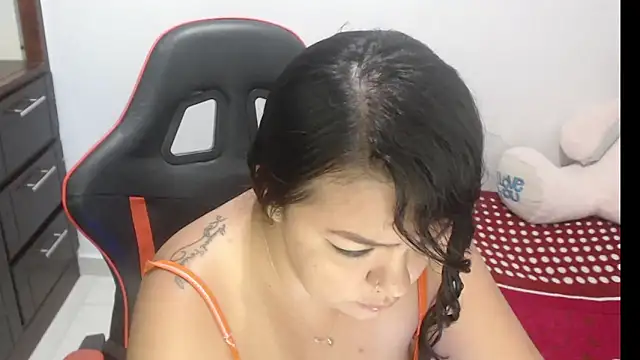 emily sexxx online show from May 30, 2:18 am