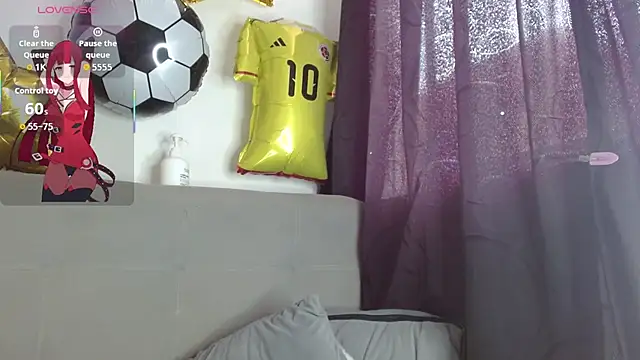 JuliethaFox online show from July 2, 5:08 pm