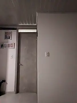 channel brooks online show from October 10, 7:04 pm