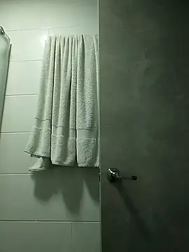 channel brooks online show from October 11, 9:49 pm