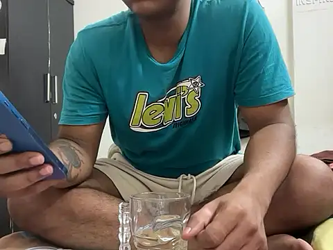 YourBlackBull online show from November 24, 7:14 pm