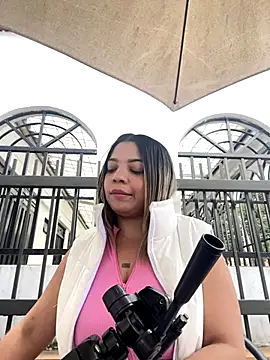 Ada Pink online show from November 26, 5:13 pm