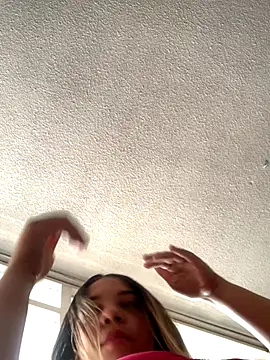 Ada Pink online show from November 15, 4:22 pm