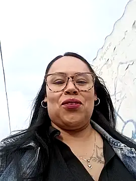 Italia 12 online show from November 5, 9:29 pm