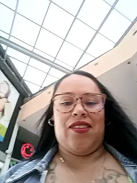 Italia 12 online show from November 14, 9:29 pm