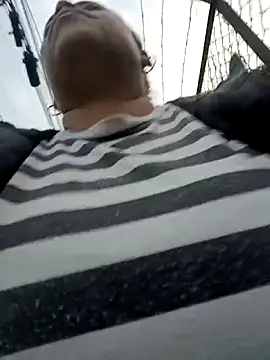 Italia 12 online show from October 7, 11:11 am