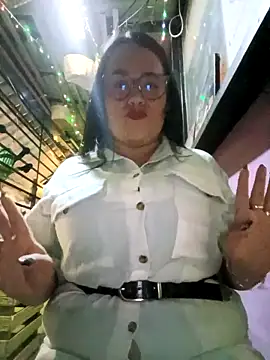 Italia 12 online show from October 17, 12:14 am