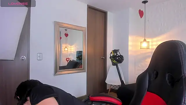 isaa dl online show from April 9, 7:09 pm