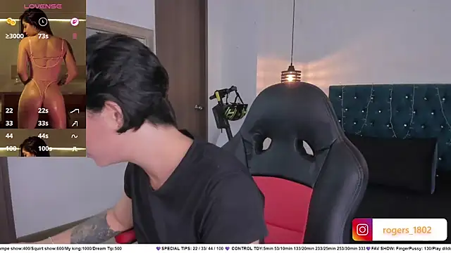 Snapshot of isaa_dl chatting on February 9, 5:11 pm isaa dl online show from February 9, 5:11 pm