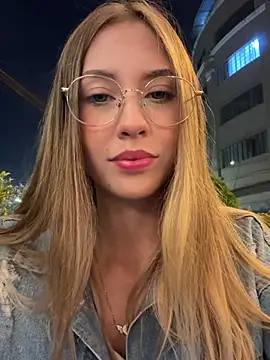 fanyabbey online show from May 3, 3:33 am