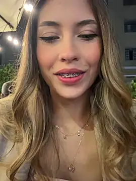 fanyabbey online show from July 5, 4:30 am