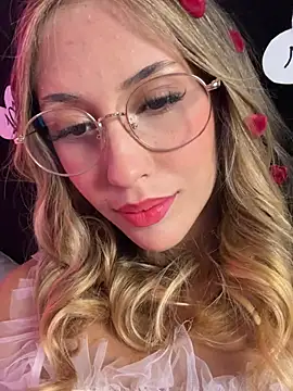 Snapshot of fanyabbey chatting on February 13, 3:39 am fanyabbey online show from February 13, 3:39 am