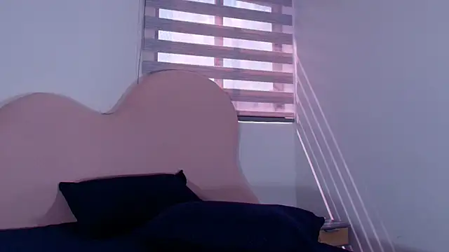 caata cata online show from March 26, 7:12 pm