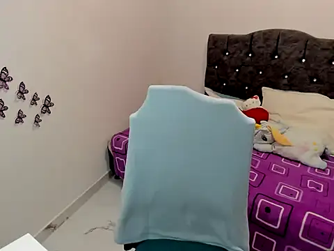 Snapshot of Big_Emmy chatting on November 27, 12:44 am Big Emmy online show from November 27, 12:44 am