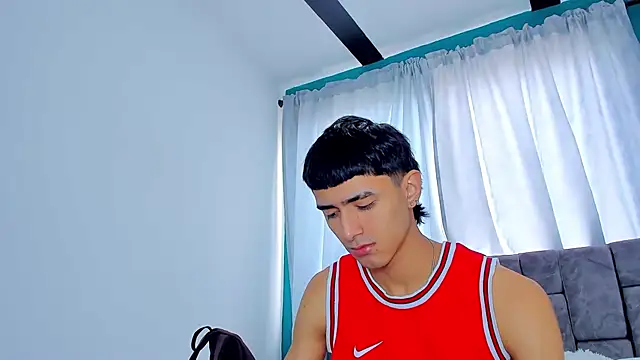 Anthony carter online show from December 4, 1:54 pm