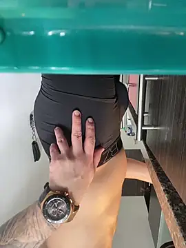 Snapshot of jeff2995_ chatting on October 4, 6:31 pm jeff2995 online show from October 4, 6:31 pm