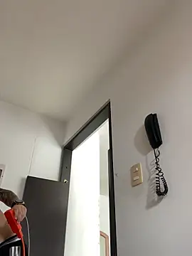 Snapshot of jeff2995_ chatting on October 2, 6:55 pm jeff2995 online show from October 2, 6:55 pm