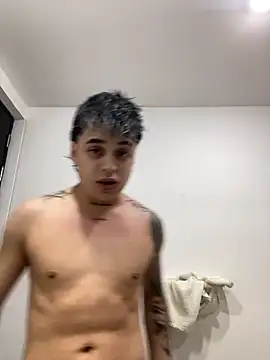 Snapshot of jeff2995_ chatting on October 24, 3:27 am jeff2995 online show from October 24, 3:27 am