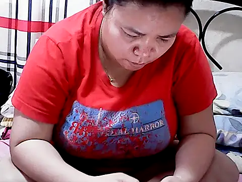 HornyPussie69 online show from March 17, 12:13 am