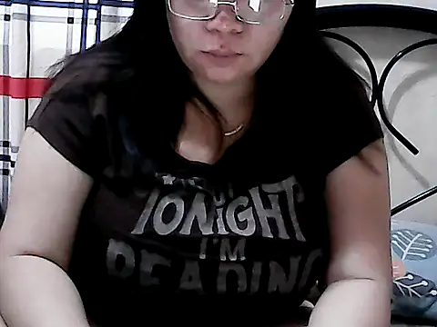 HornyPussie69 online show from April 17, 11:40 pm