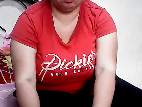 HornyPussie69 online show from June 25, 12:19 am
