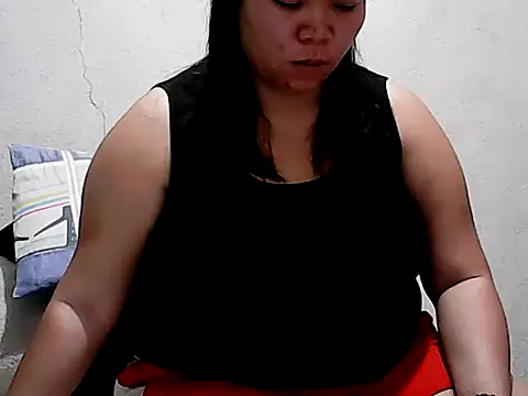 HornyPussie69 online show from January 7, 12:15 am