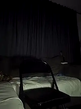 Curious9884 online show from December 2, 11:01 am