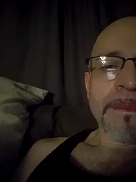 Curious9884 online show from April 5, 4:08 am