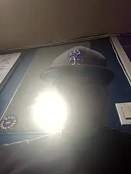 Curious9884 online show from January 13, 10:52 am