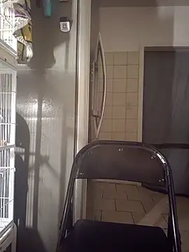 Curious9884 online show from October 2, 12:36 am