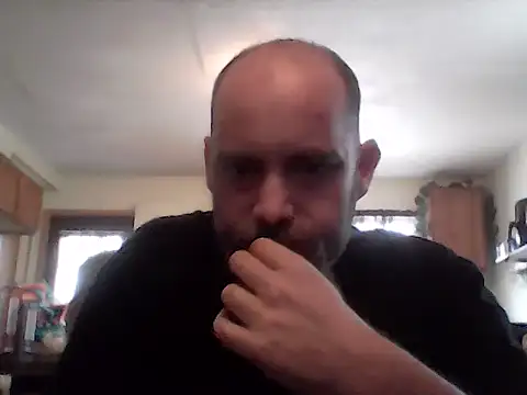 crazyheratic8 online show from March 15, 8:49 pm