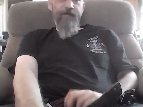 crazyheratic8 online show from March 18, 4:08 pm