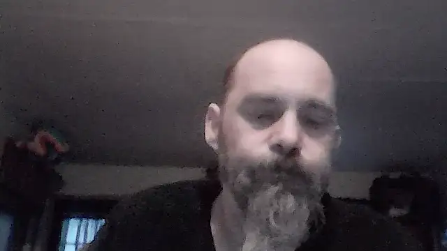 crazyheratic8 online show from March 25, 12:33 am