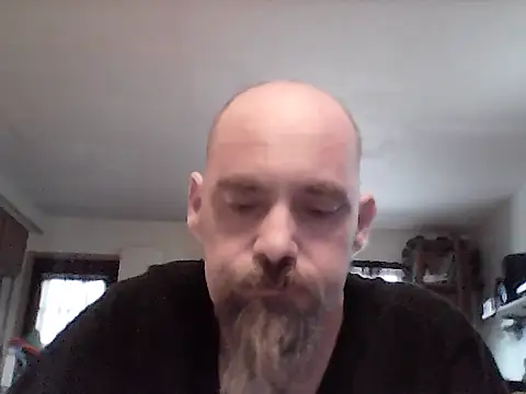 crazyheratic8 online show from February 25, 1:11 pm