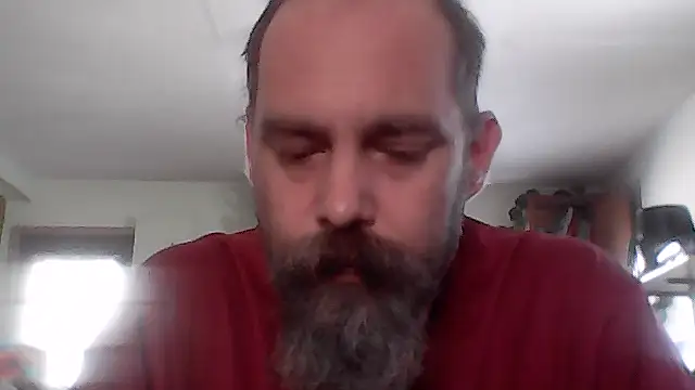 crazyheratic8 online show from December 14, 6:46 pm