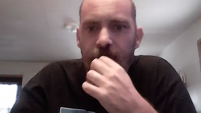 crazyheratic8 online show from November 8, 9:51 pm