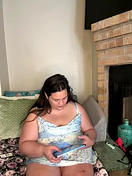 BrattyKrystal online show from October 12, 9:27 pm