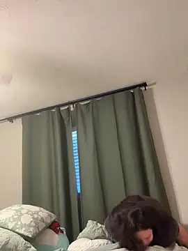 BrattyKrystal online show from October 16, 9:01 pm