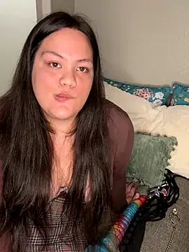 BrattyKrystal online show from October 3, 3:52 am