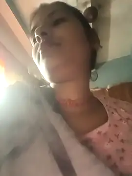 Neelam-baby1 online show from April 4, 4:24 pm