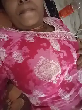 Snapshot of Neelam-baby1 chatting on May 22, 5:16 am Neelam-baby1 online show from May 22, 5:16 am