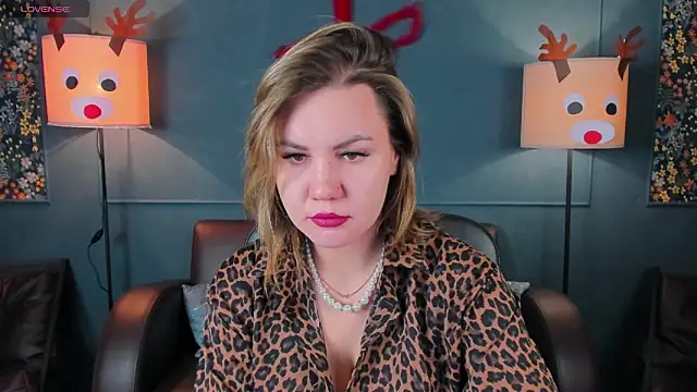 AriaEven online show from December 23, 10:03 am