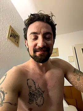 carlosnoveno online show from October 19, 1:30 am