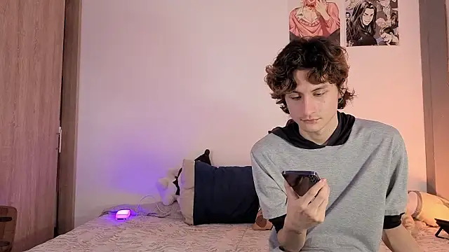 Darcy and Stolas online show from March 13, 8:25 pm