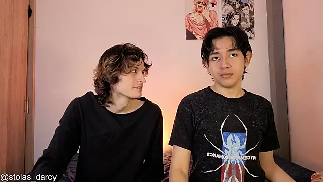 Darcy and Stolas online show from May 27, 9:49 am