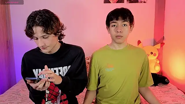 Darcy and Stolas online show from March 26, 6:33 am