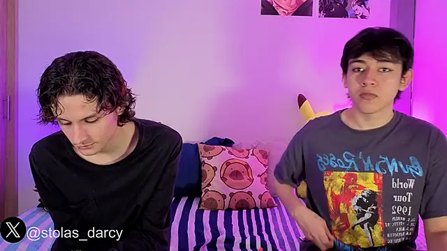 Darcy and Stolas online show from April 20, 9:16 pm