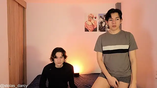 Darcy and Stolas online show from May 21, 8:06 pm
