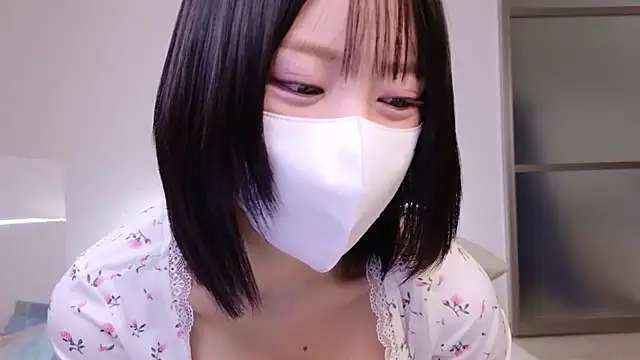 hana-08787- online show from April 23, 8:43 am